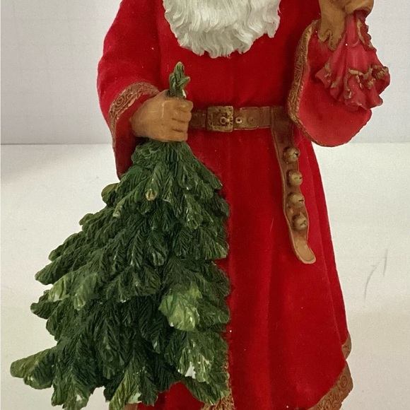 Santa Figurine - Picture 1 of 5